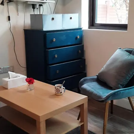 Private Bedsit At Newcastle 3* Galway