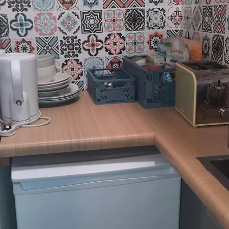 Konukevi Private Bedsit At Newcastle Galway